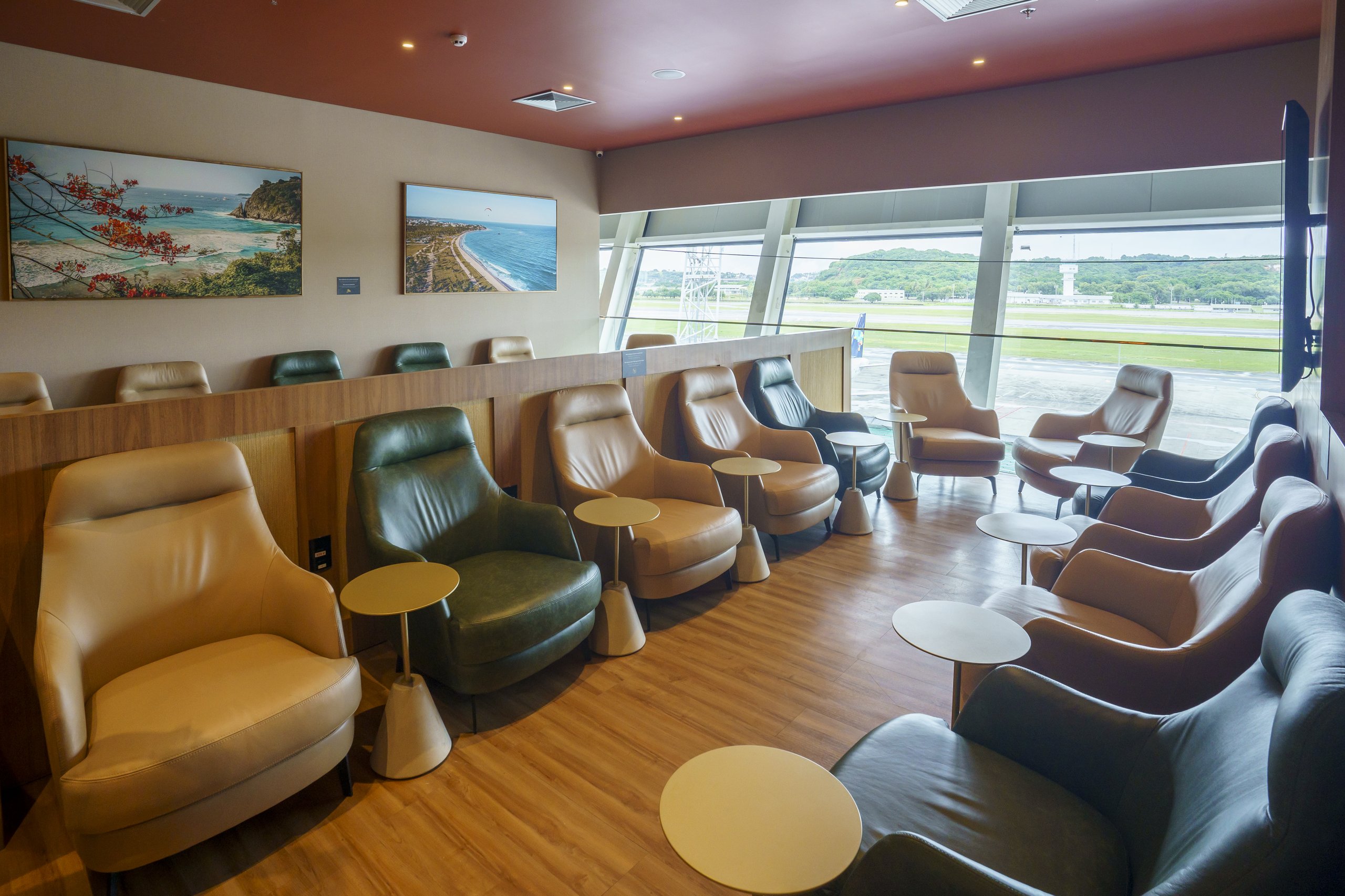 W Lounge Recife Frevo, International and Domestic
