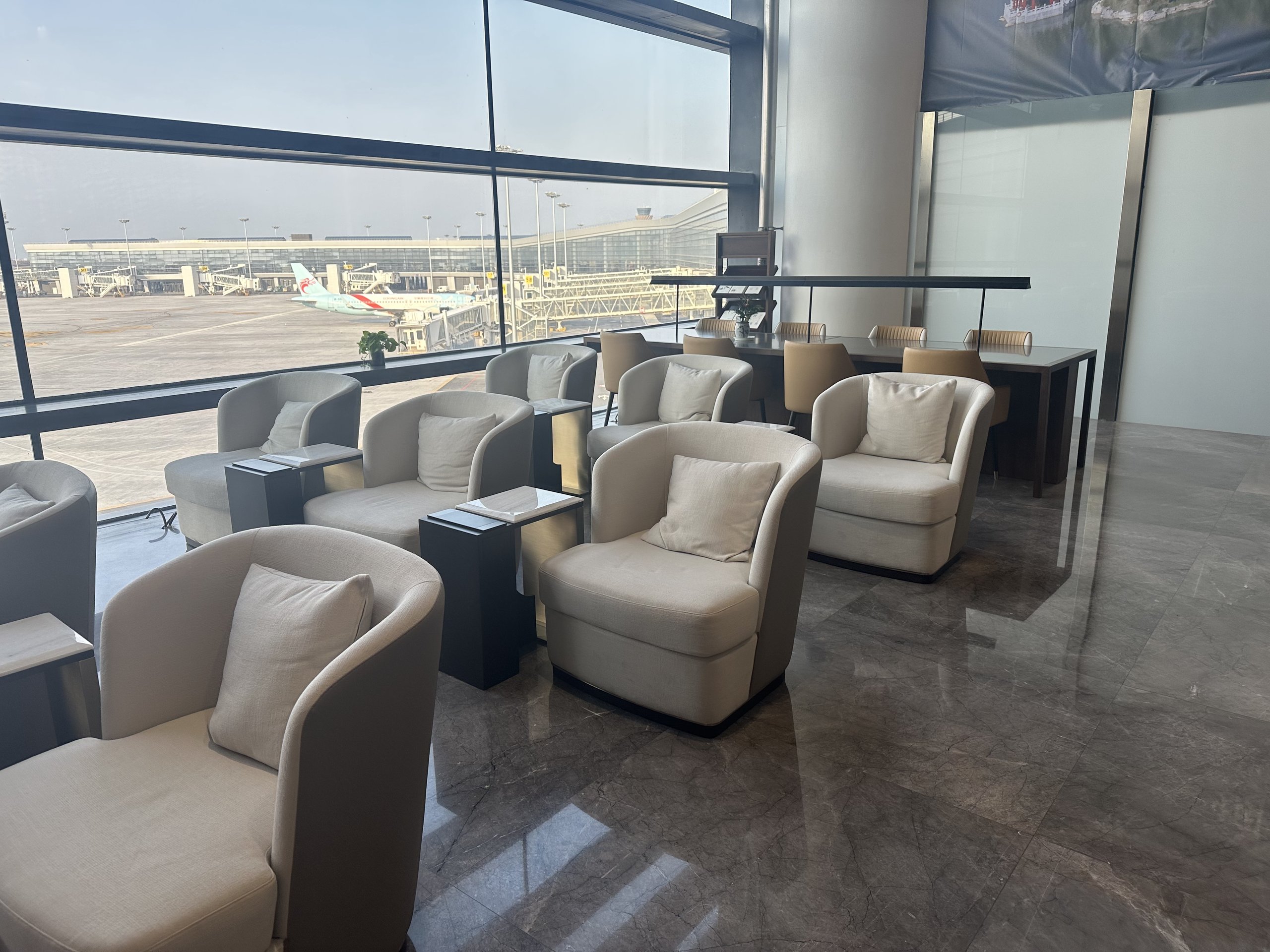First Class Lounge 6