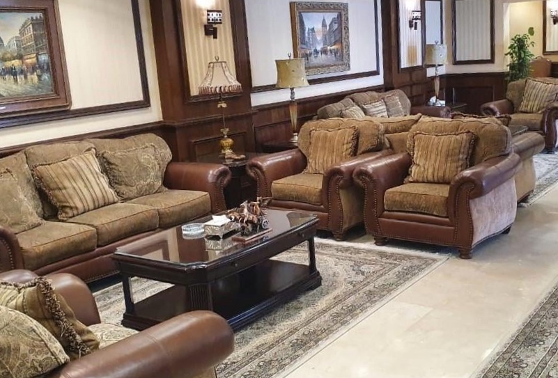 Pearl Lounge