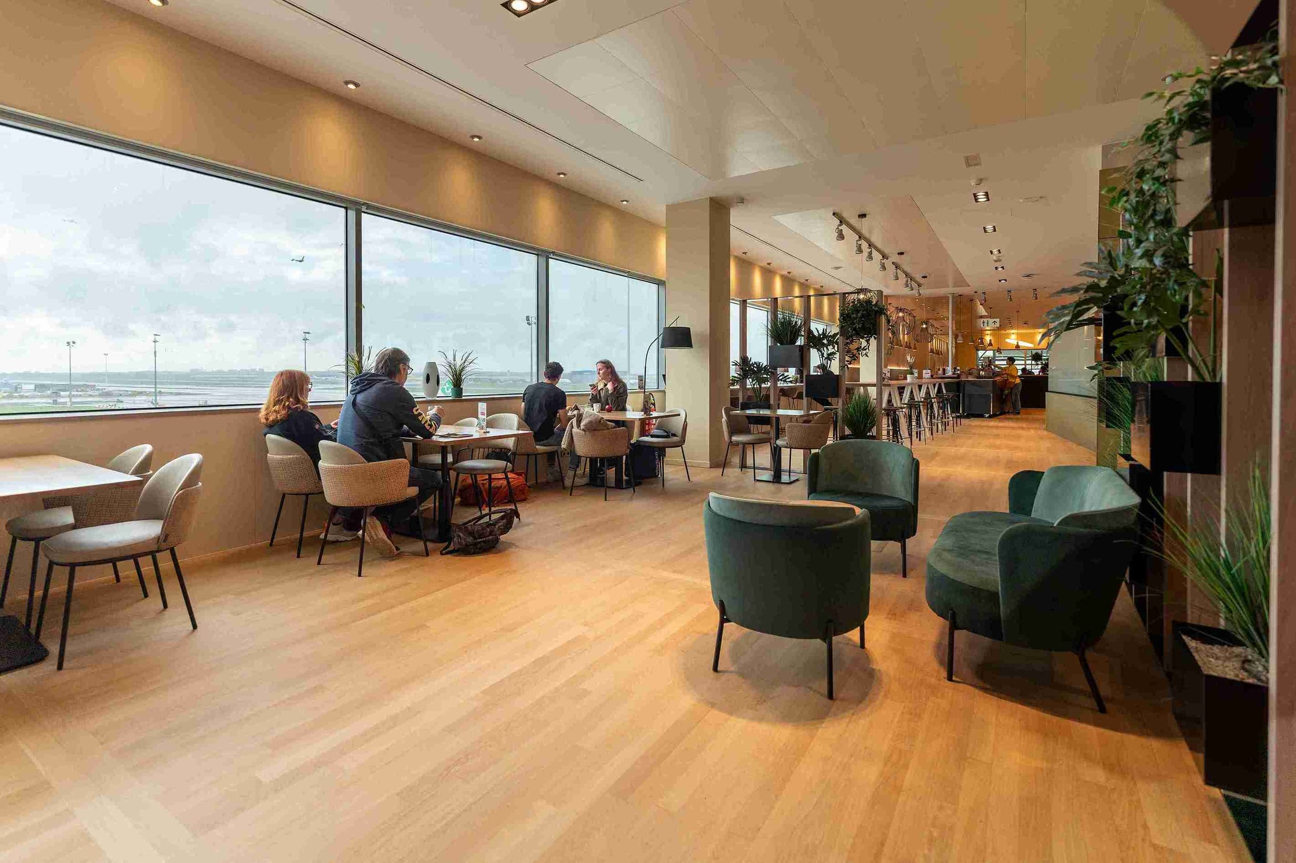 Diamond Lounge