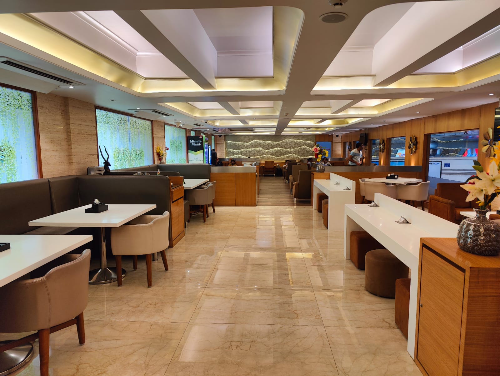 BlackBerry Lounge