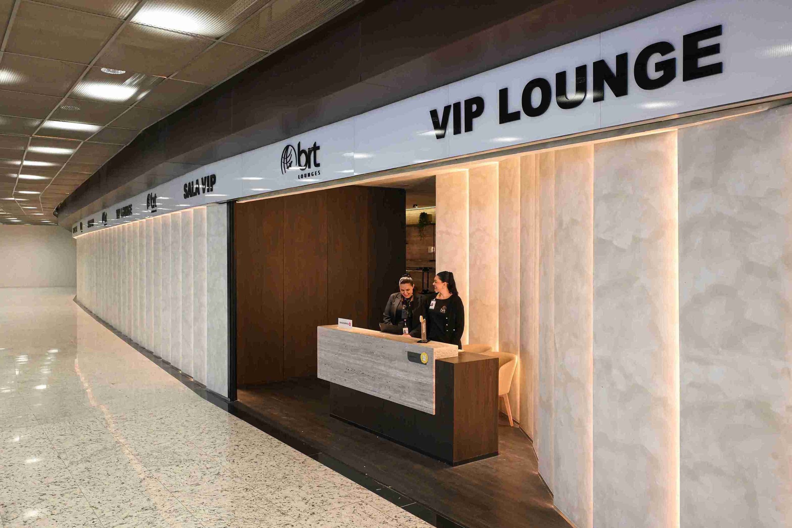 BRT Lounges