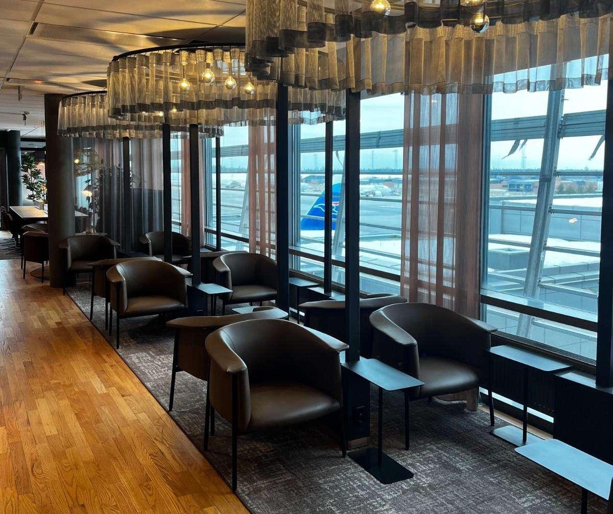 OSL Lounge International