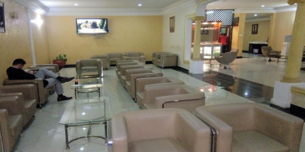 Safari VIP Lounge