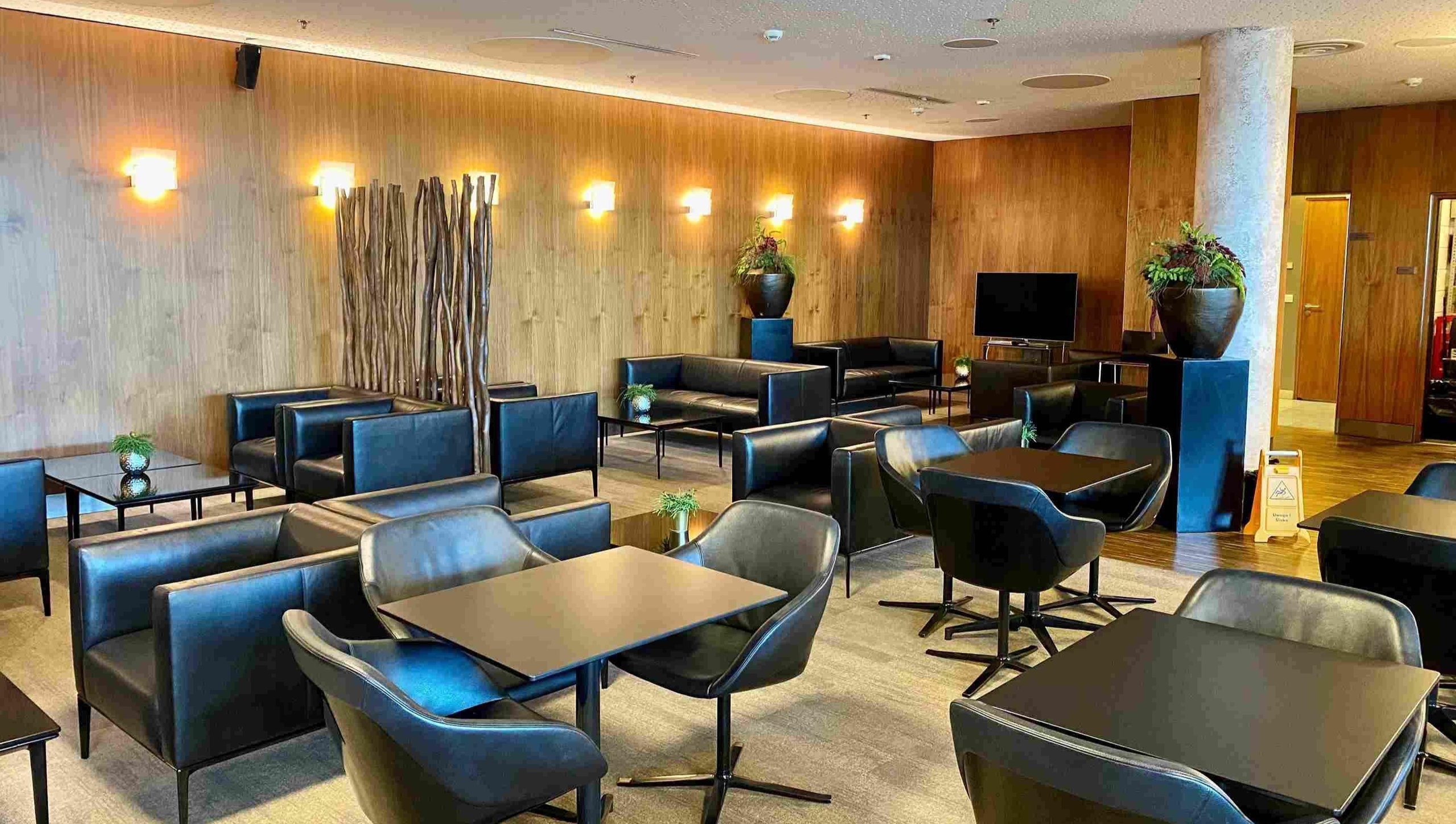 Executive Lounge