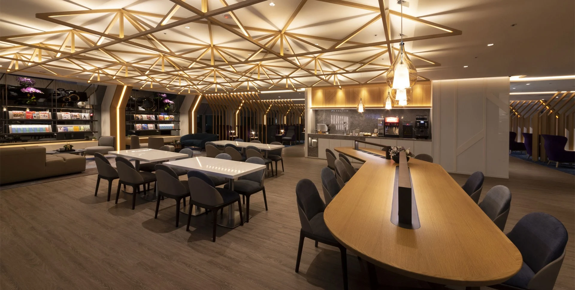 Oriental Club Lounge