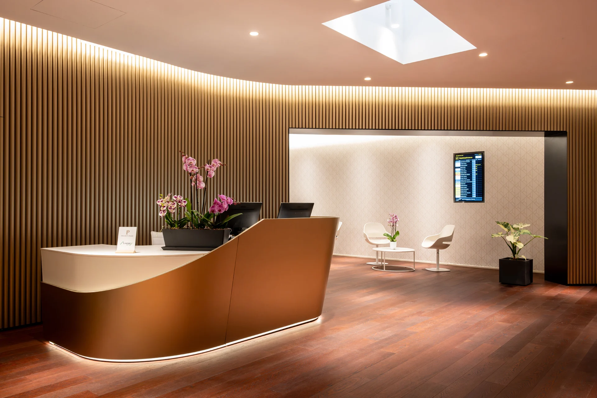 Valerio Catullo Lounge by Aspire