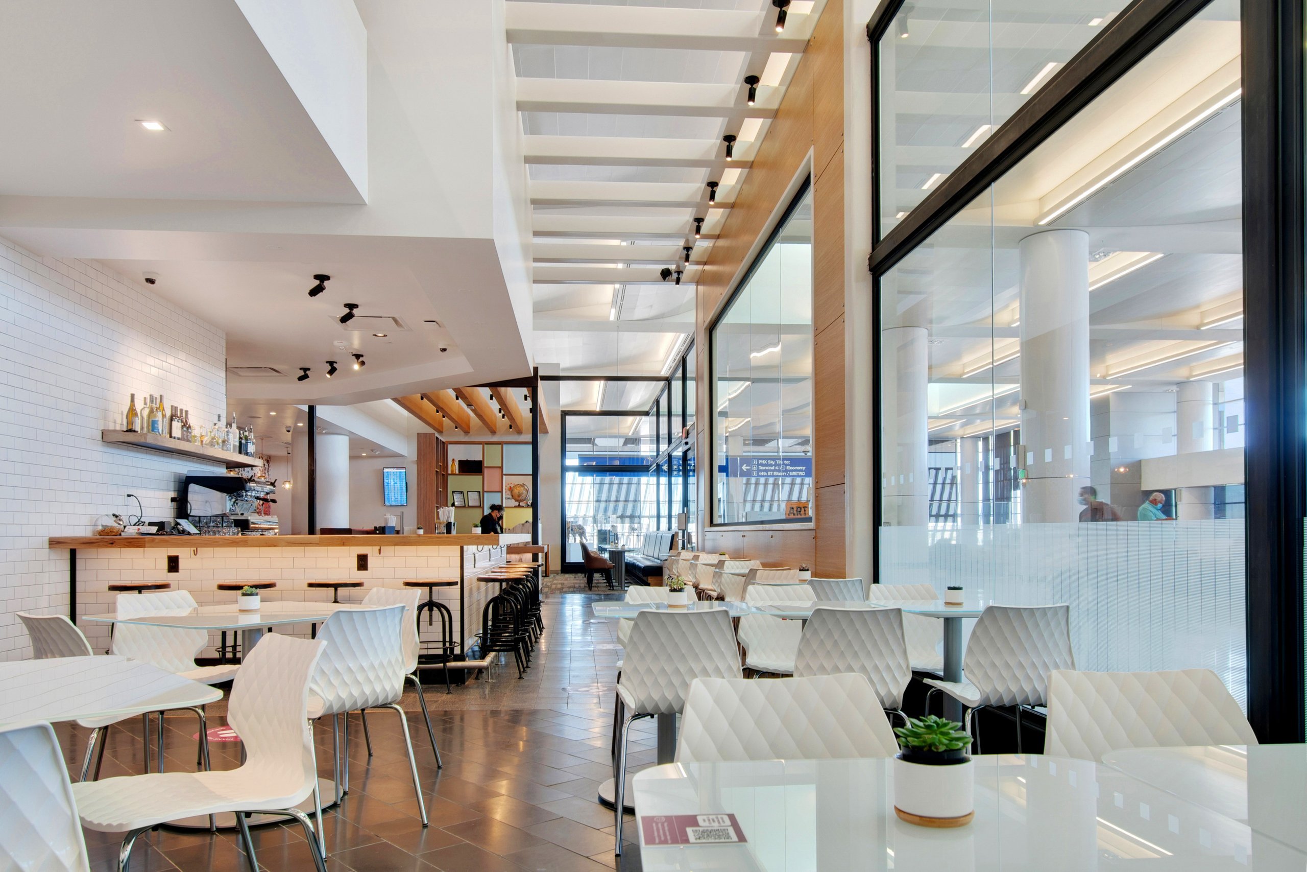 Escape Lounge