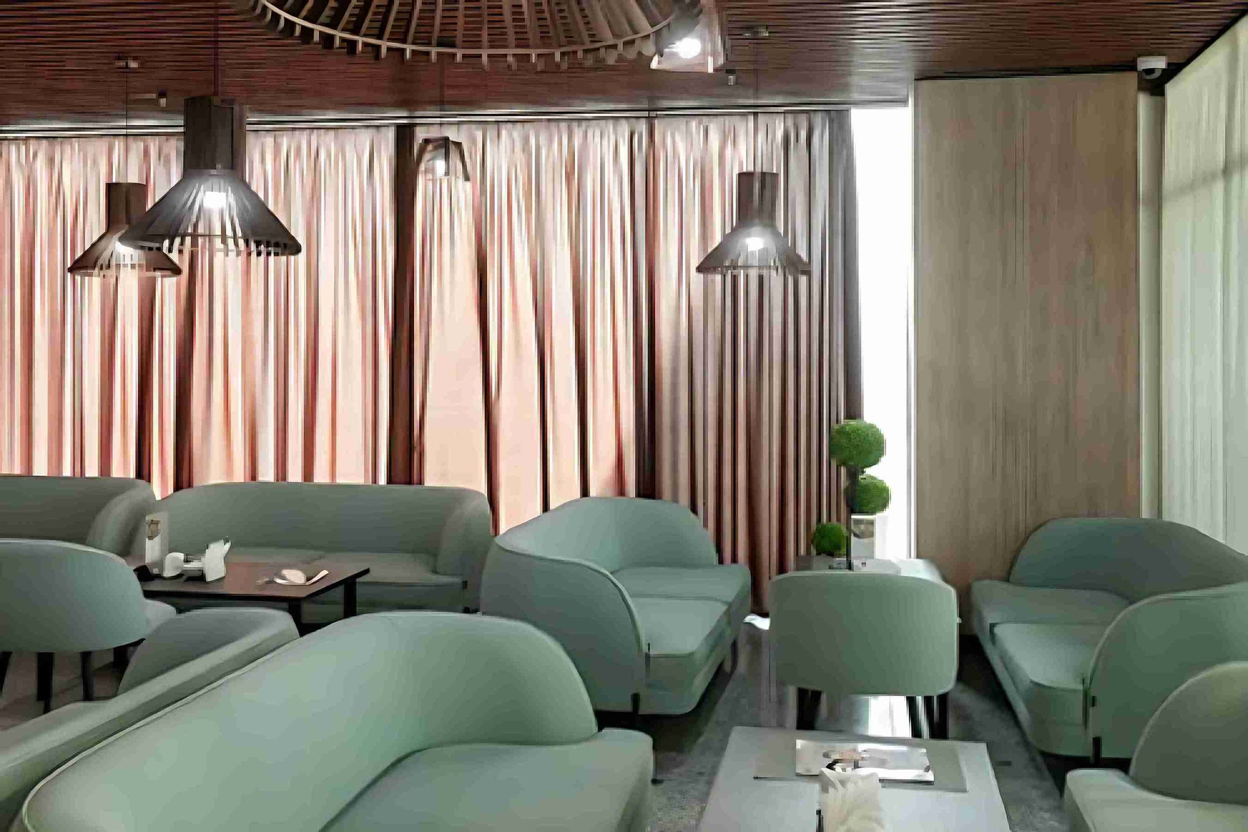 Business Lounge