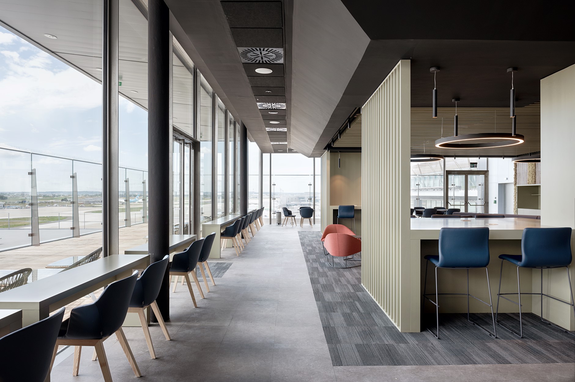 Primeclass Lounge