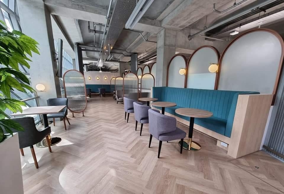 Miracle Lounge