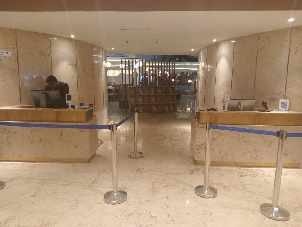 Travel Club Lounge