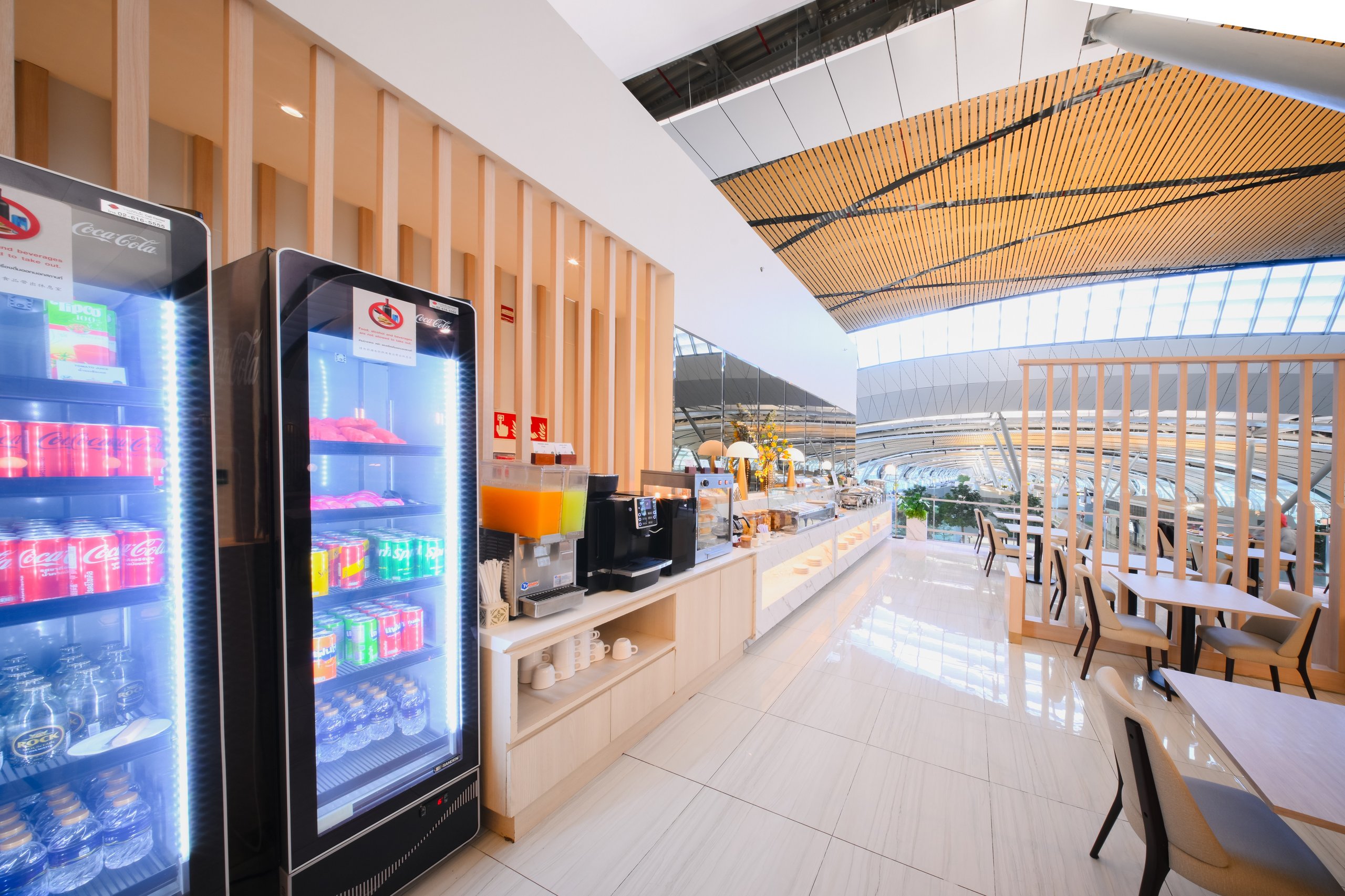 Miracle Business Class Lounge