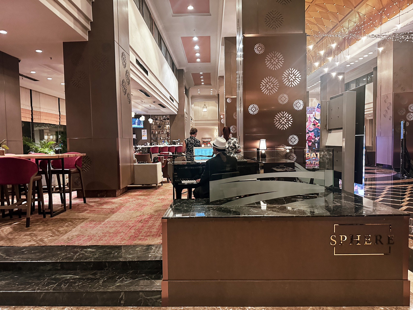 Sphere Lounge