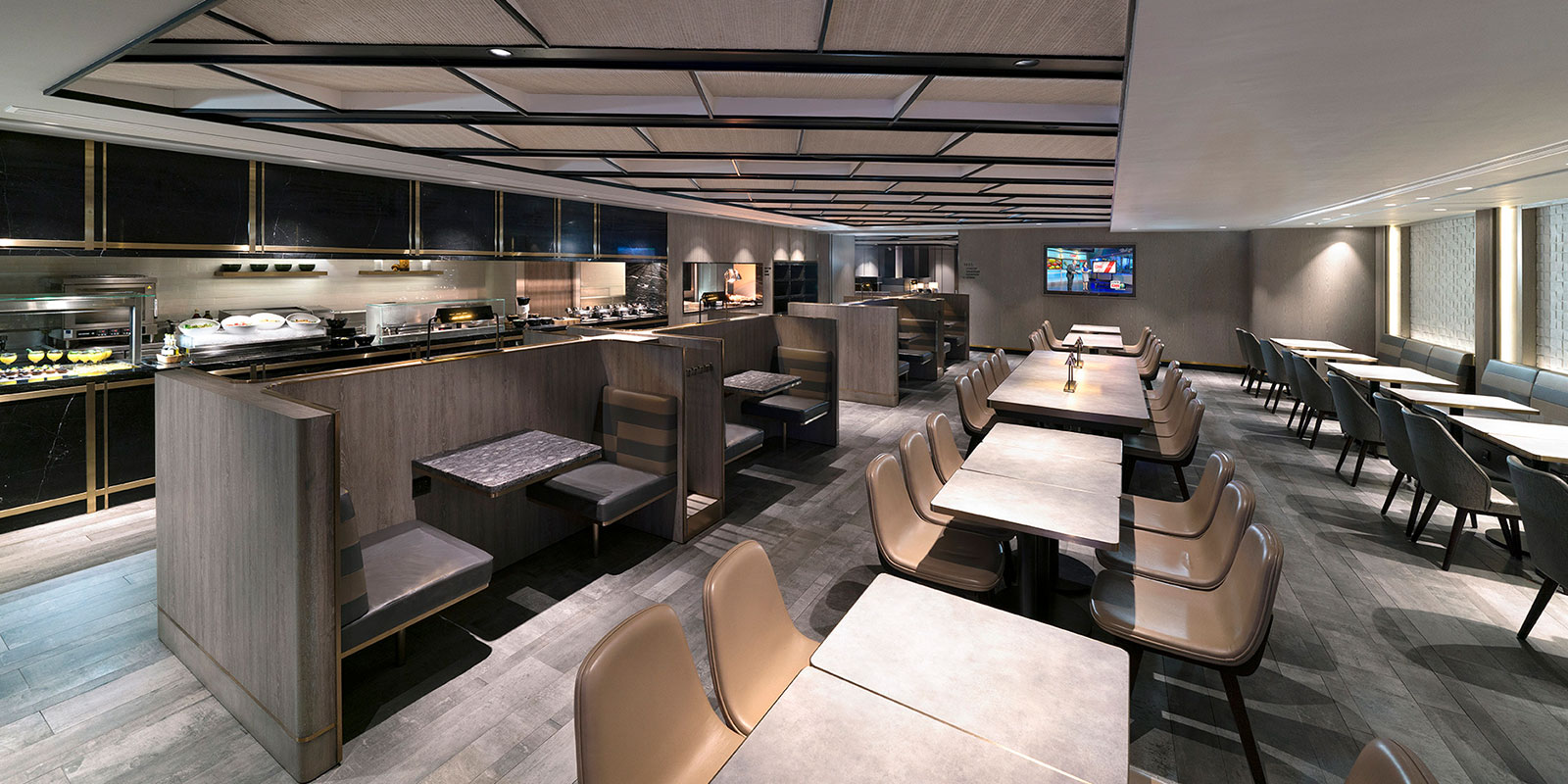 Plaza Premium Lounge, Near Gate 1