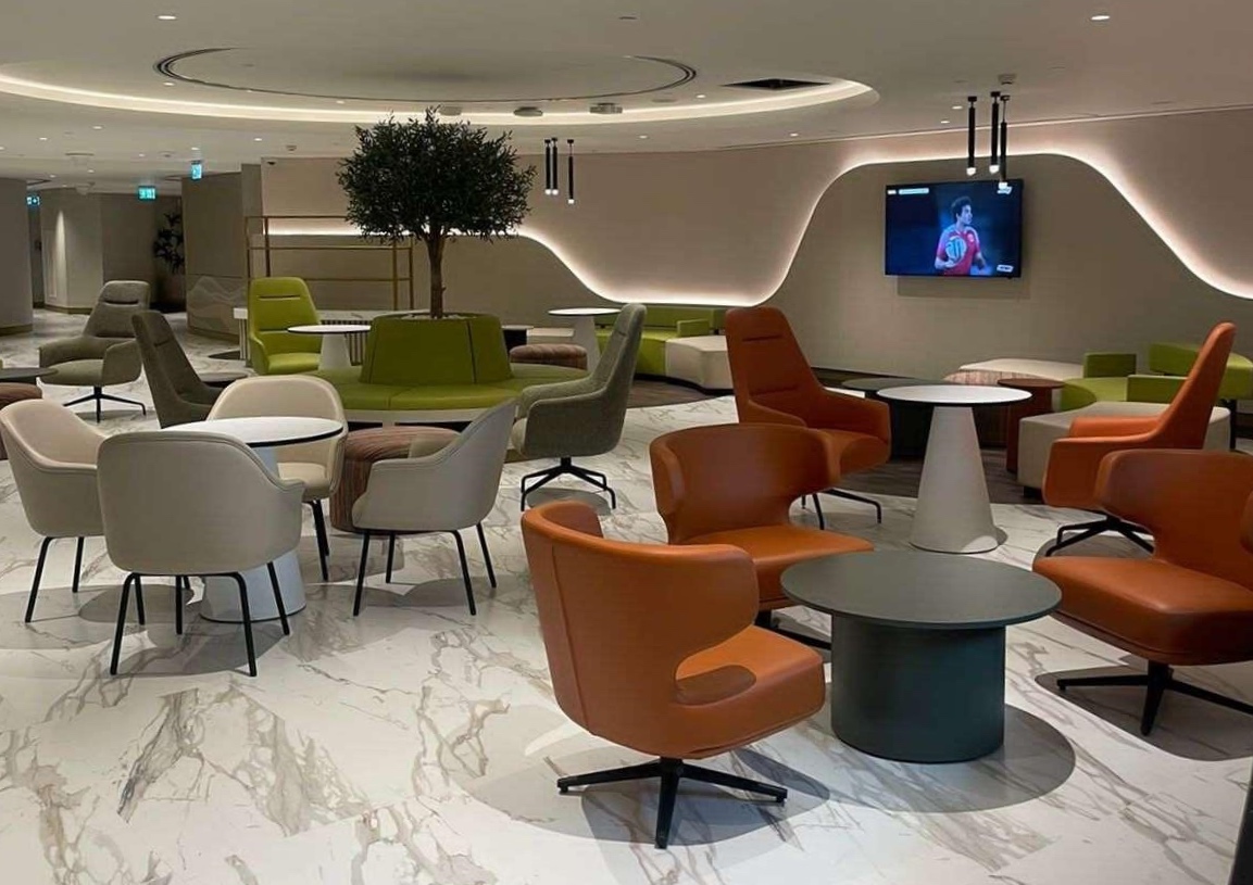 Pearl Lounge