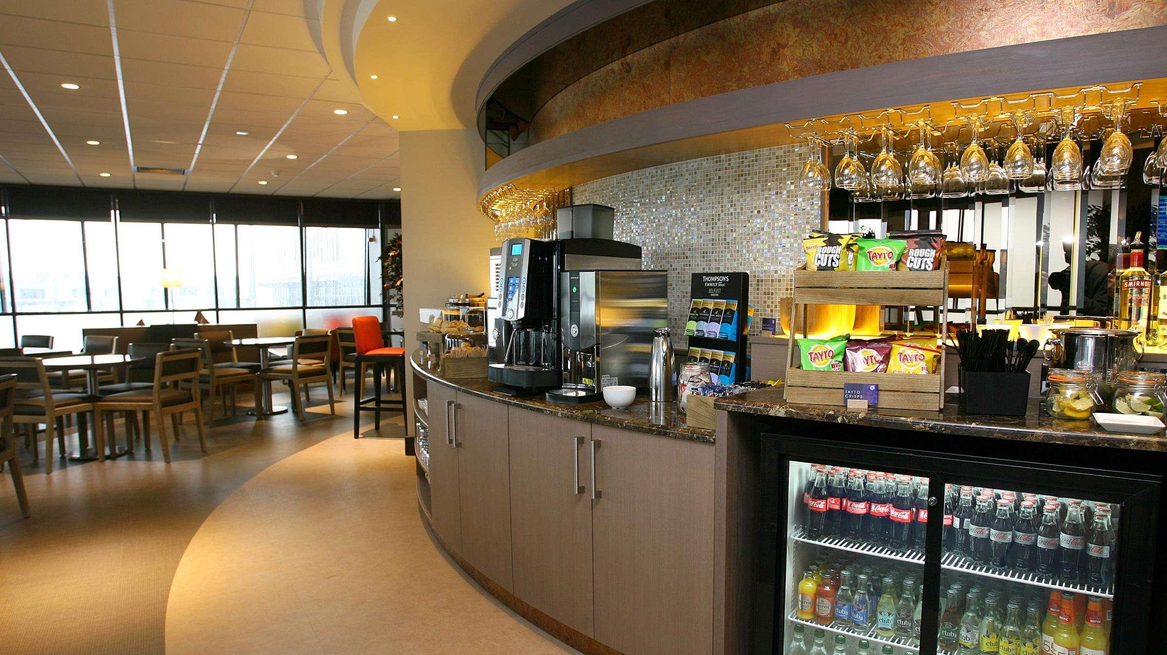 Causeway Lounge