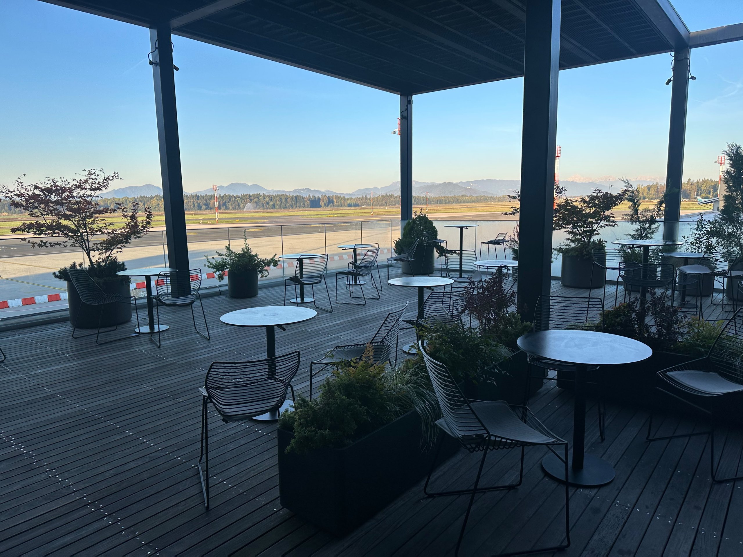 Business Lounge