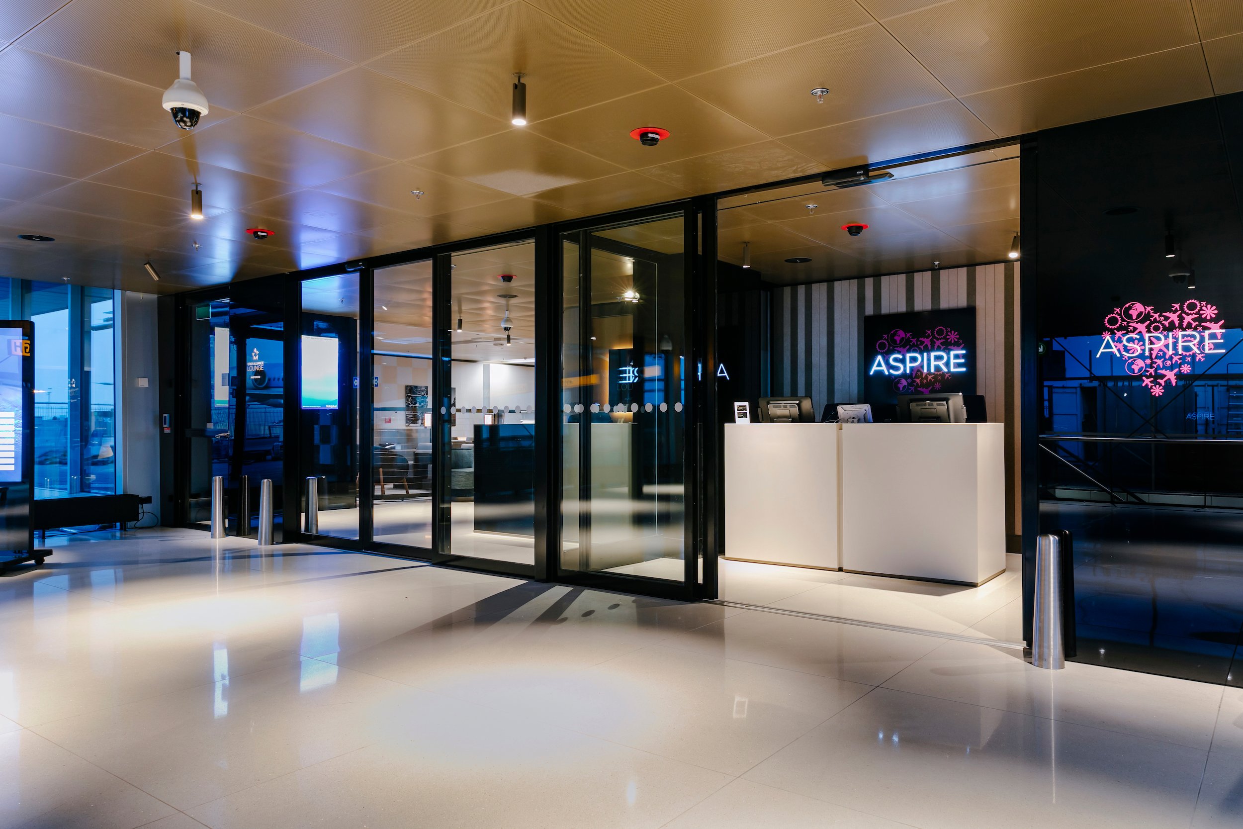 Aspire Lounge, Gate 26 - Schengen