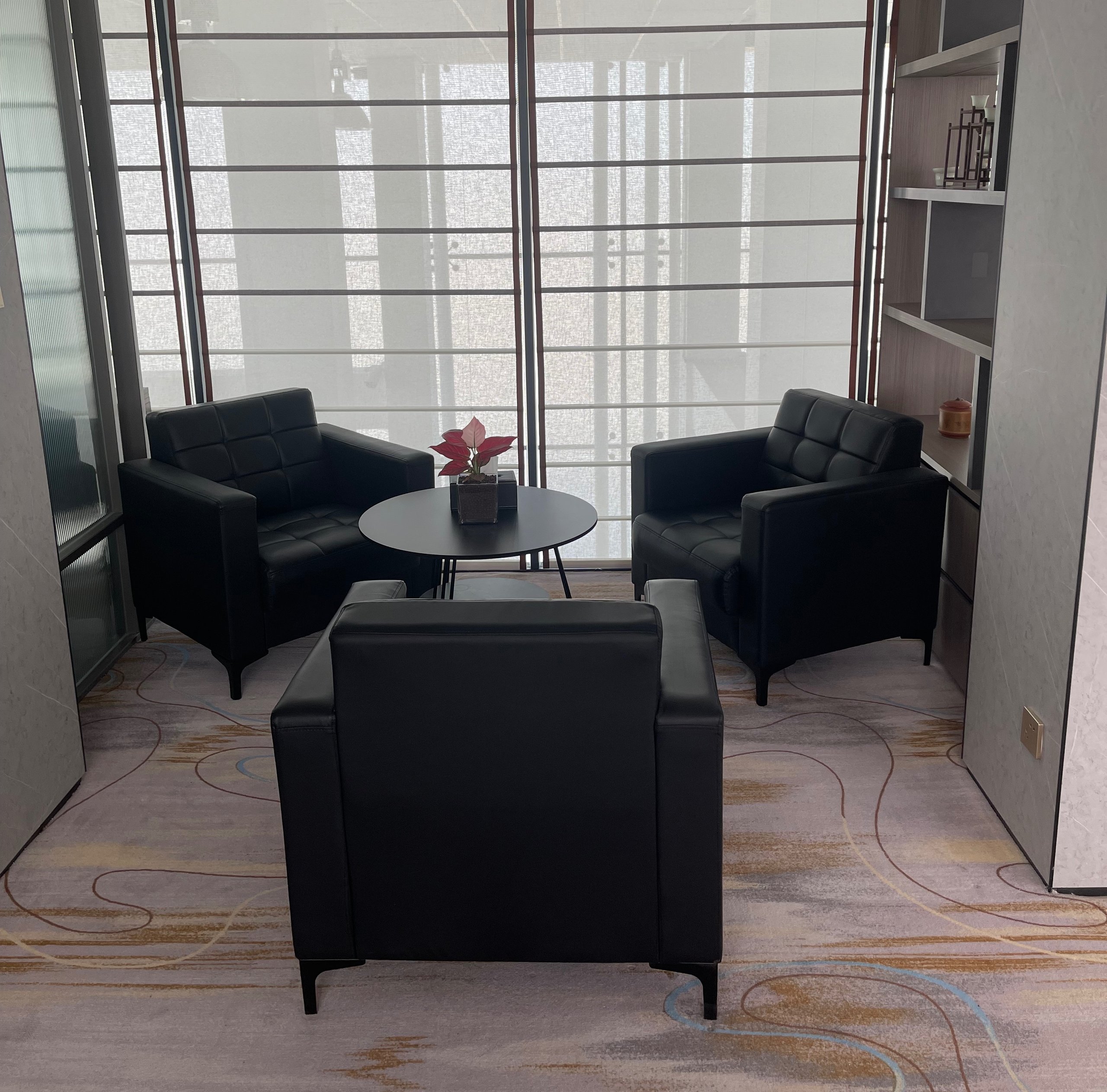 First Class Lounge