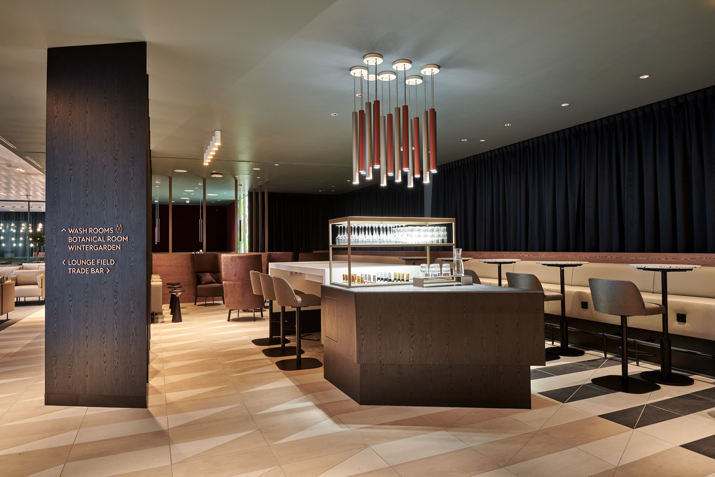 Aspire Lounge, Gate 41 - Non-Schengen