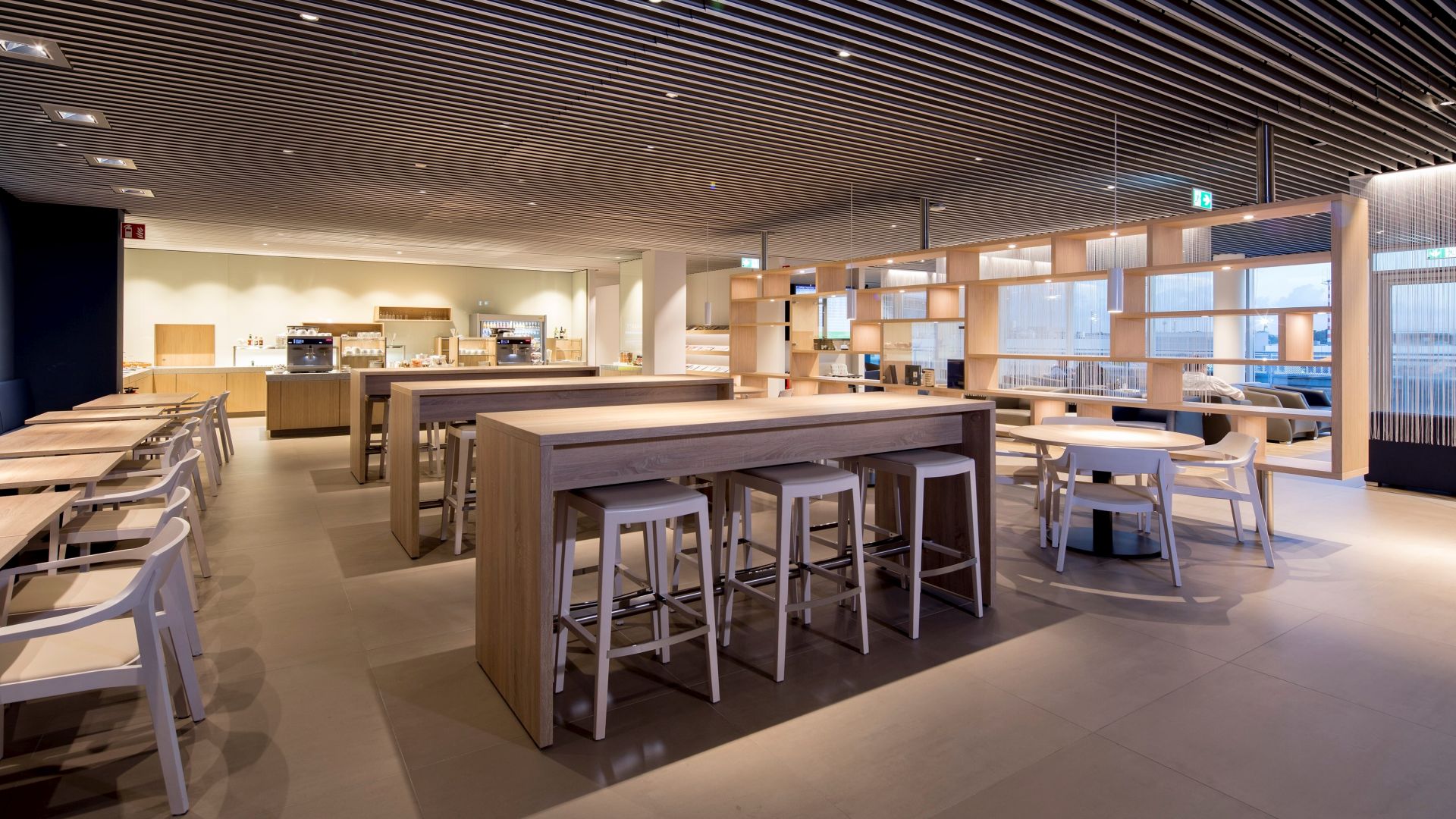 DUS Rhein Lounge