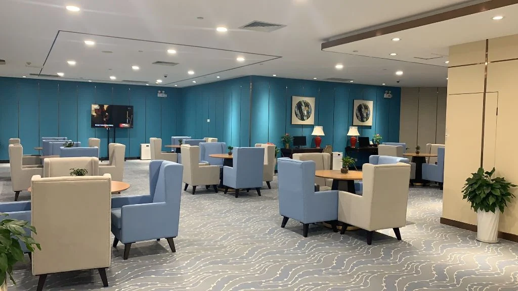 First Class Lounge