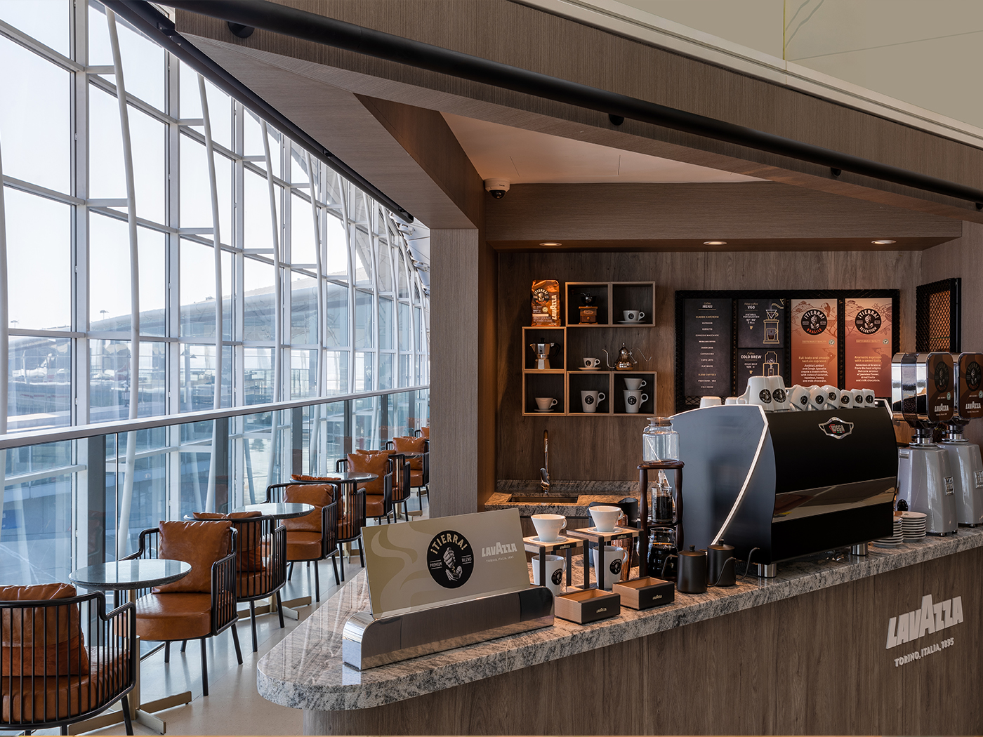 Plaza Premium Lounge, Near Gate 60