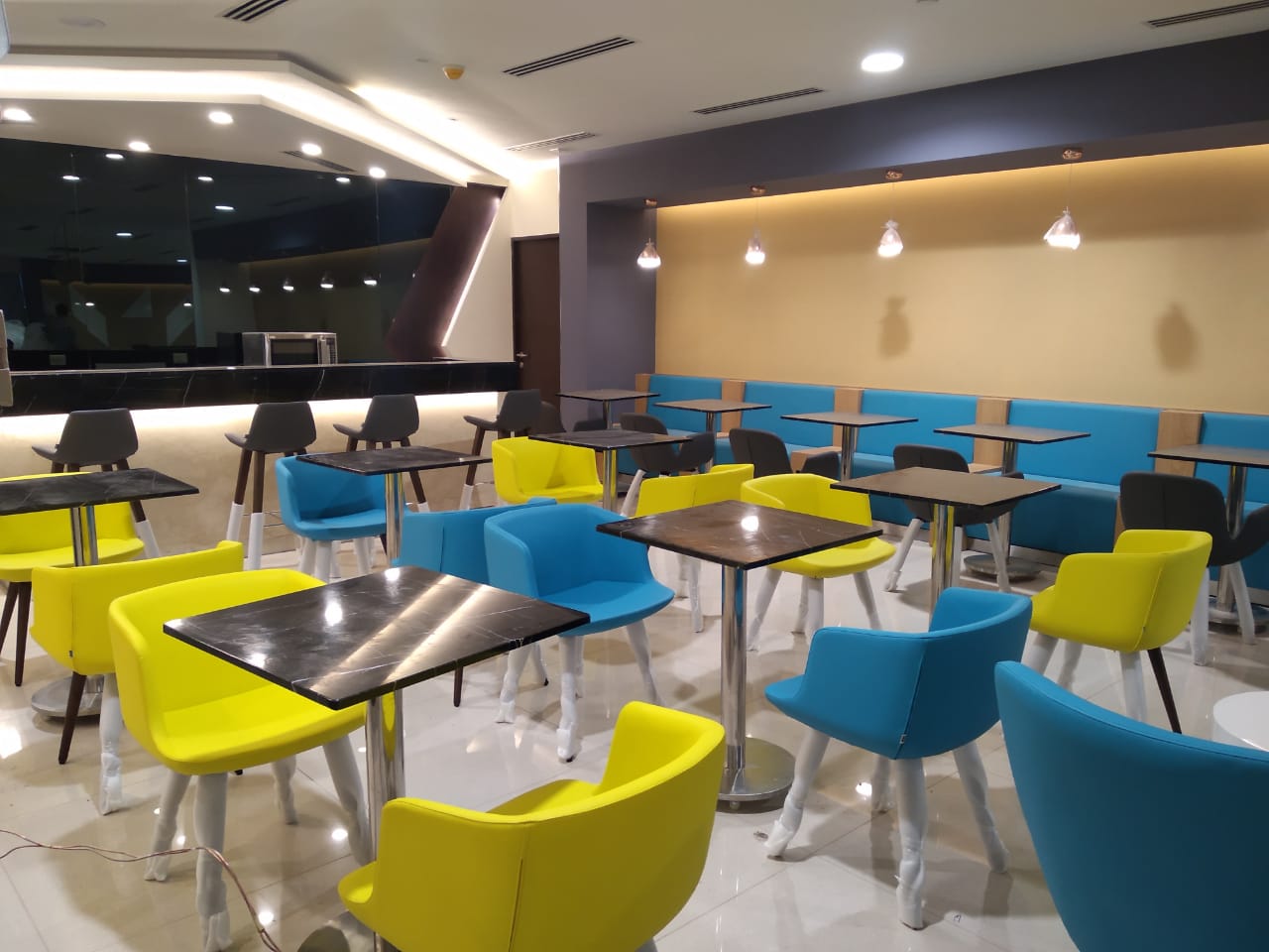 Pearl Lounge