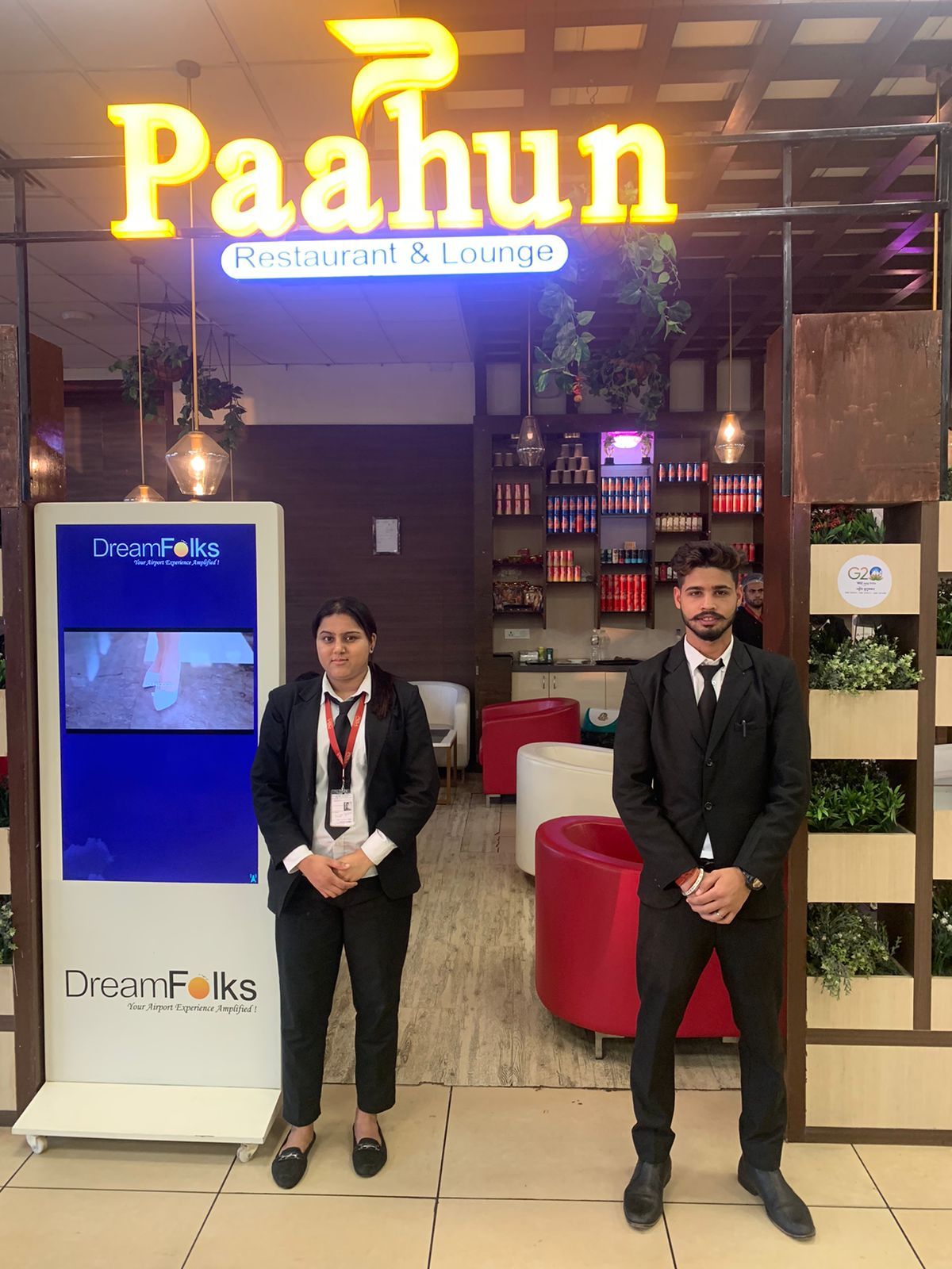 Paahun Lounge & Restaurant