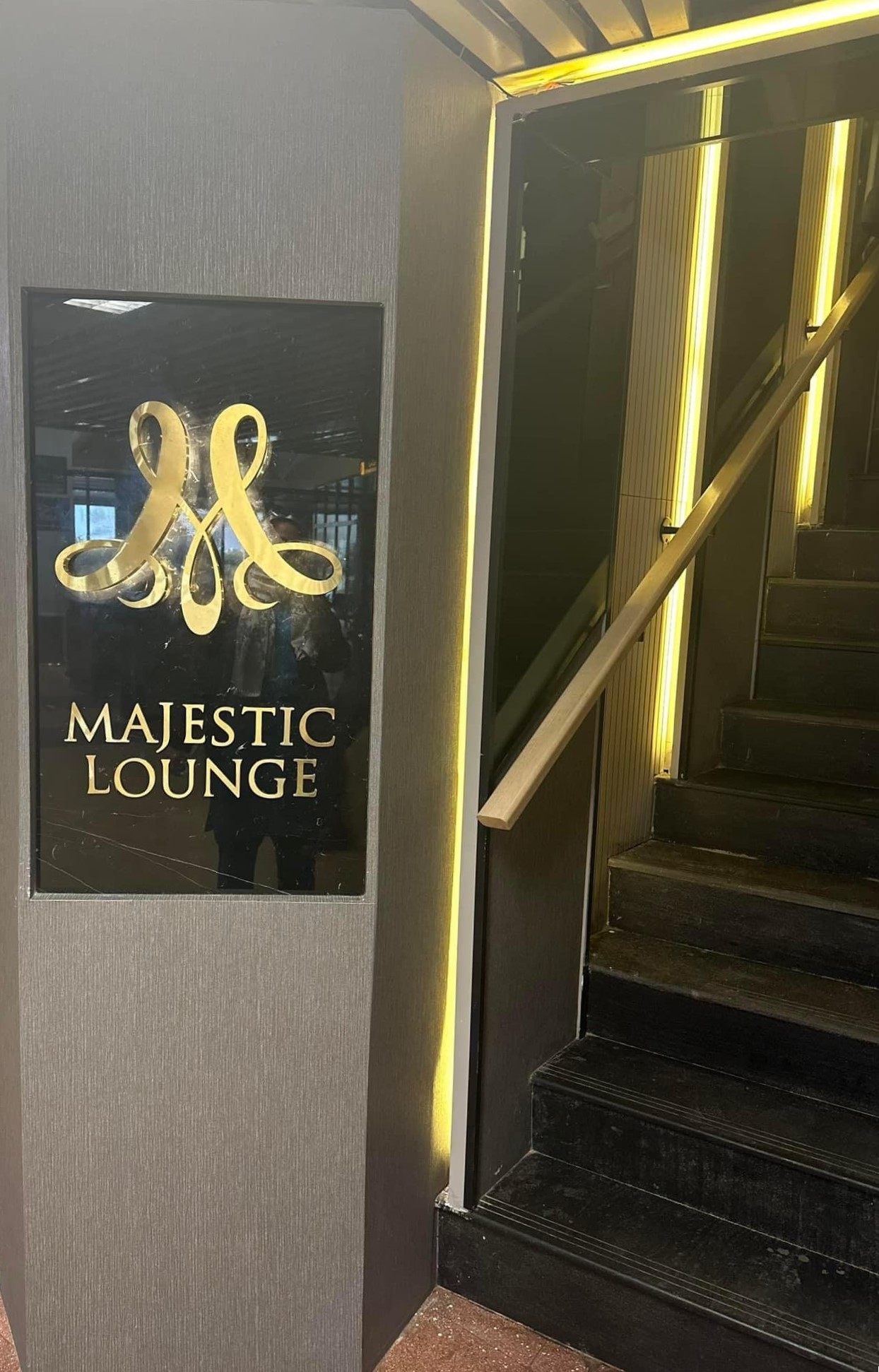 Sky Majestic Lounge